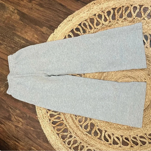 Nickelodeon RUGRATS Womens Size XS Wide Leg Joggers Sweatpants Gray - Picture 3 of 3